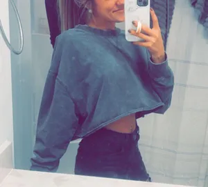 Crop Sweatshirt Green Size L thumbnail 1