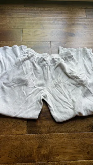 Brandy Melville Sweatpants thumbnail 4