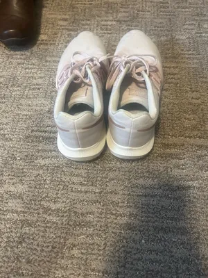 Nike running shoes women’s size 9.5 thumbnail 4