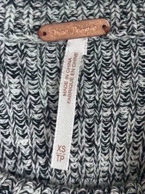 Free People cotton stretch chunky Too Good knit pullover sweater size XS EUC thumbnail 7