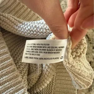 Universal Thread Cream Knit Sweater Medium Lace Detail Sleeves thumbnail 7