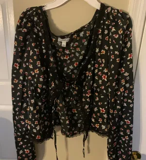 Floral‎ Black Blouse nwot size xl thumbnail 1