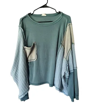 POL Women's Stitch Block Pocket Top thumbnail 2