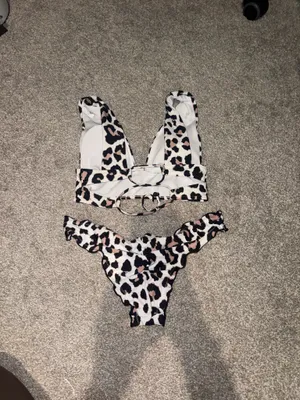 Gianni Bini Leopard Print Bikini Set XS thumbnail 2