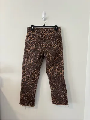 Abercrombie The Baggy Low Rise Cheetah Jeans Size 4 thumbnail 2