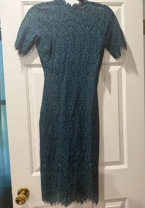 Lulus dark teal lace midi dress thumbnail 2