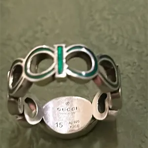 Gucci Unisex Sterling Silver Interlocking GG Logo Ring thumbnail 5