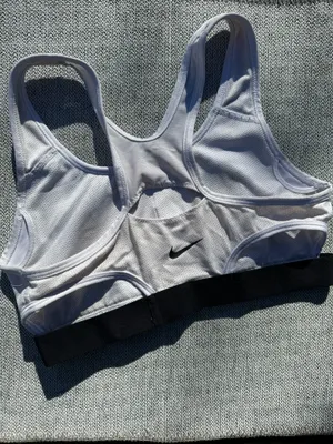 Nike Dri-Fit Sports Bra thumbnail 2