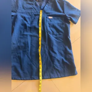 Figs XXS technical Catarina Scrub Top Dark Harbor V-Neck Womens blue thumbnail 6