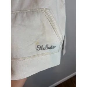 Y2K Hollister graphic hoodie thumbnail 4