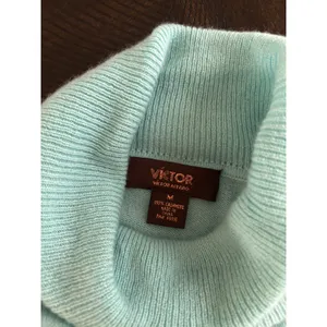 Victor Cashmere Turtleneck‎ Sweater Womens Medium Light Icy Blue Quiet Luxury thumbnail 3