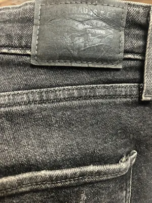 Levi's 721 High Waisted Distressed Black Jeans Sz 28 thumbnail 14
