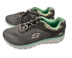 Skechers 9 Womens Athletic Shoes Snake Print Gray & Mint Green thumbnail 1