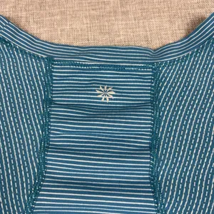 Athleta Shirt Womens Small Blue Striped Crew Neck Lightweight Athletic Top thumbnail 9