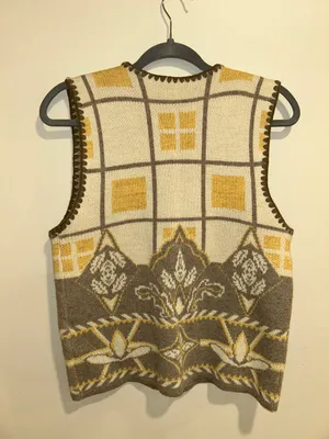 Granola Girl Vest thumbnail 6