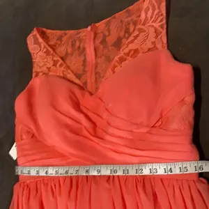 Woman’s A-Line V-Neck Chiffon Prom or Formal Dress Size L NWT thumbnail 7