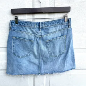 Free People We The Free Womens Skirt Blue Denim Button Fly Distressed Fray 29 thumbnail 3
