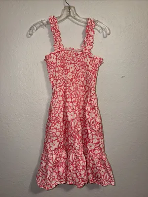 pink and white floral smocked sundress from the boutique brand Versona thumbnail 3