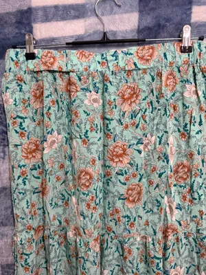 Women's Light Green Floral Print Boho Tiered Maxi Skirt with Smocked Waist thumbnail 5