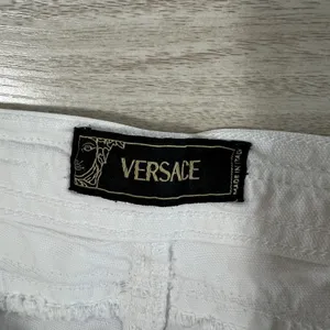 Versace Cropped Straight Leg Jeans Women's Size 30 Denim Zipper Pockets Designer thumbnail 8