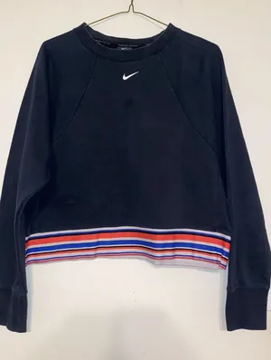 Women's Nike‎ Pro Dri-FIT Black Cropped Sweatshirt Striped Bottom Size Small thumbnail 1