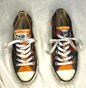 All Stars Custom Hand drawn peach sneakers size 7 thumbnail 1