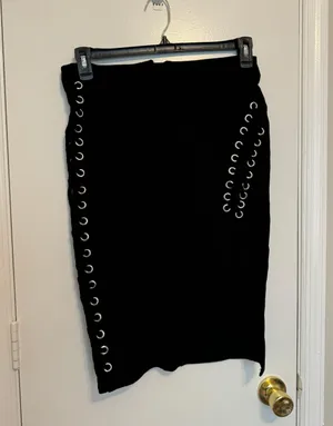 Black Pencil Skirt Size Large thumbnail 1