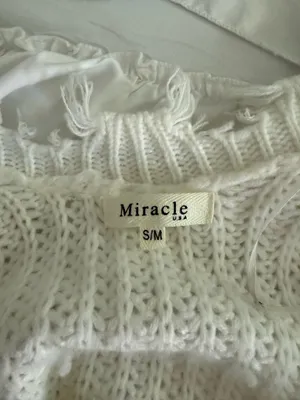 White sweater Size M thumbnail 4