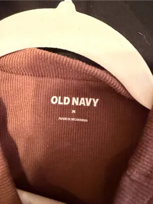 Old Navy Chocolate Ribbed Tank - Women's Sleeveless Top thumbnail 3