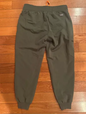 FIGS Zamora Jogger Scrub Pants - Moss Green (Size Medium Petite) thumbnail 4