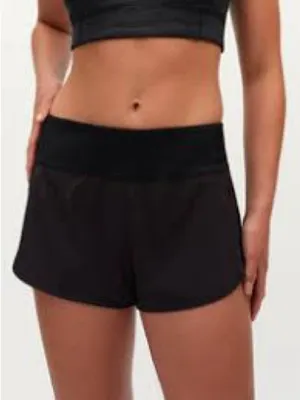 lululemon athletica Black Women’s Athletic Shorts 1102 thumbnail 1