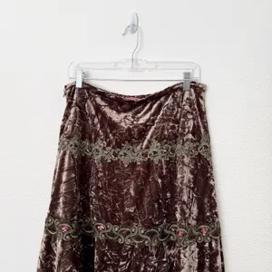 [Vintage] 90s Y2K Crushed Velvet Lace Fairycore Whimsigoth Boho Midi Skirt Sz 12 thumbnail 6