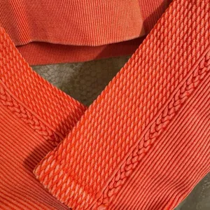 Aerie OFFLINE Orange Seamless Cable Knit Crewneck Cropped Long Sleeve XL thumbnail 3