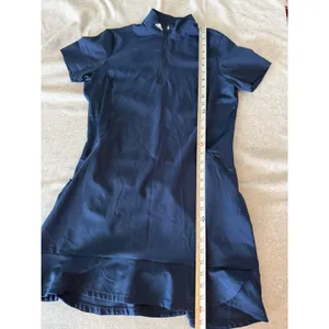 Adidas Women Golf Dress Navy Blue M Short Sleeve Mock Neck Quarter Zip HS2490 thumbnail 2