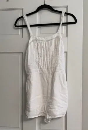 Abercrombie White Lace Romper thumbnail 1