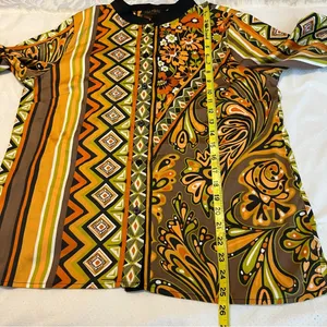 Vintage Bob Mackie Wearable Art Blouse Women’s Size Medium Mandarin Collar Retro thumbnail 10