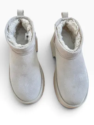 UGG Classic Ultra Mini New Heights Platform Boot Size 7 Sand thumbnail 2