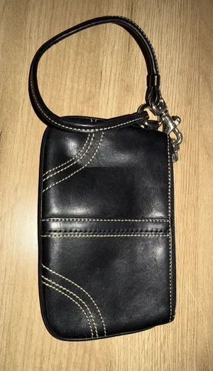 Coach Small Black Leather Coin Zipper Wristlet w/Hangtag T thumbnail 1