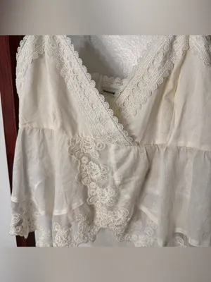 Abercrombie Babydoll Lace Trim Cami Tank Top thumbnail 8