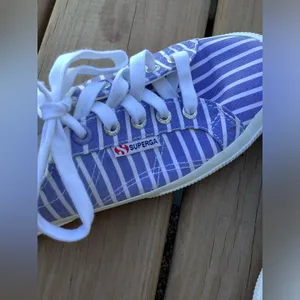 Superga sneakers 💙very cute💙 thumbnail 10