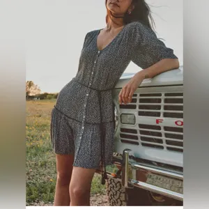 Faherty Orinda Tie Waist Button-Up Crepe Minidress XS thumbnail 2