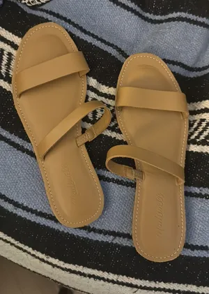 Madewell sandals thumbnail 1
