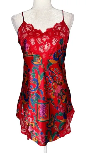 Victoria's Secret Vintage Gold Label Slip Dress Chemise S Red Lace Paisley Satin thumbnail 1