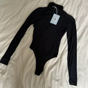 Hill House Bodysuit thumbnail 1