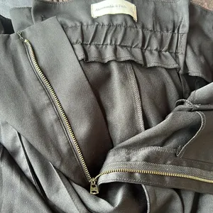 Abercrombie & Fitch high waisted dress pants with attached satin belt tie thumbnail 7