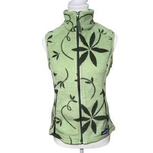 Patagonia Women’s Synchilla Fleece Vest Green Floral Print thumbnail 2