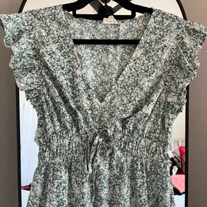 Hem & Thread Floral Maxi Dress in Green and White thumbnail 2