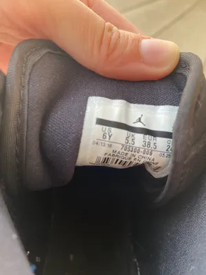 Air Jordan 1 Mid thumbnail 4