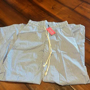 NWT Edikted Pinstripe Pants thumbnail 3