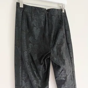 Anthropologie The Essential Skinny Pants Black Jacquard Paisley Foil Print 0 thumbnail 7